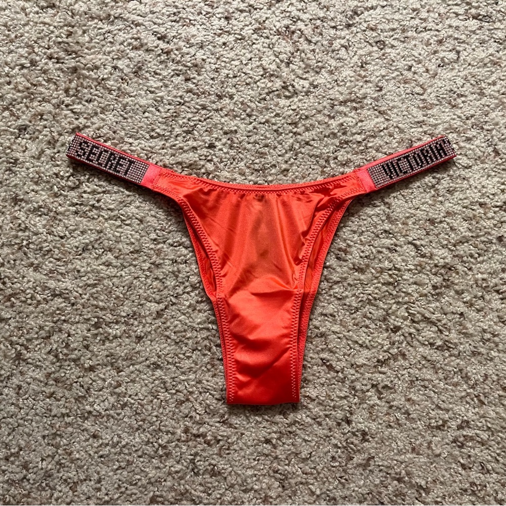 Victoria’s Secret Very Sexy Brazilian panty